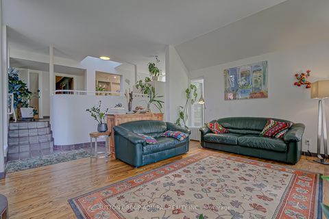 Photo 17 at 72 Baby Point Road, Lambton Baby Point, Toronto