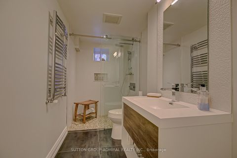 Photo 25 at 72 Baby Point Road, Lambton Baby Point, Toronto