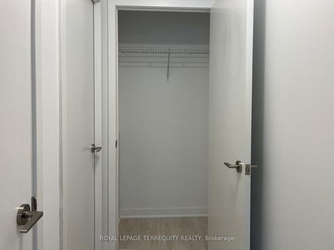 Photo 8 at 423 - 120 Parliament Street, Moss Park, Toronto Photo 8 at 423 - 120 Parliament Street, Moss Park, Toronto