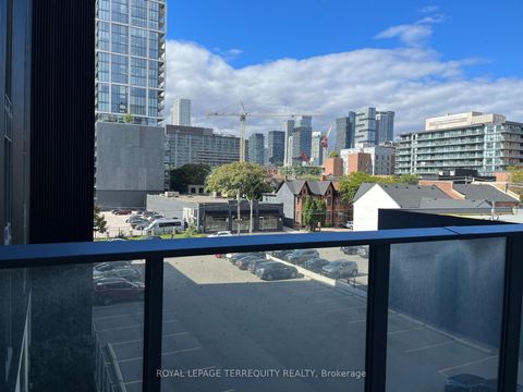 Photo 9 at 423 - 120 Parliament Street, Moss Park, Toronto