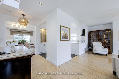 Photo 5 at 193 Lakewood Drive, CO Central, Oakville