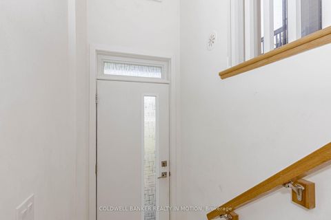 Photo 5 at TH203 - 90 Canon Jackson Drive, Amesbury, Toronto