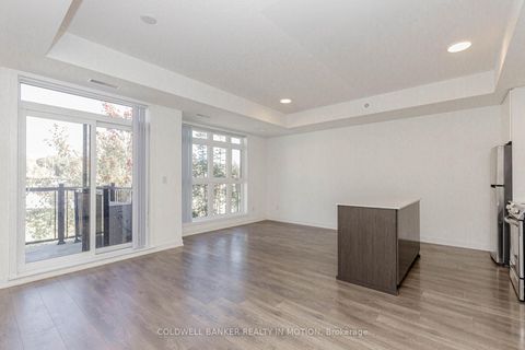 Photo 10 at TH203 - 90 Canon Jackson Drive, Amesbury, Toronto
