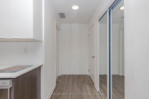 Photo 22 at TH203 - 90 Canon Jackson Drive, Amesbury, Toronto