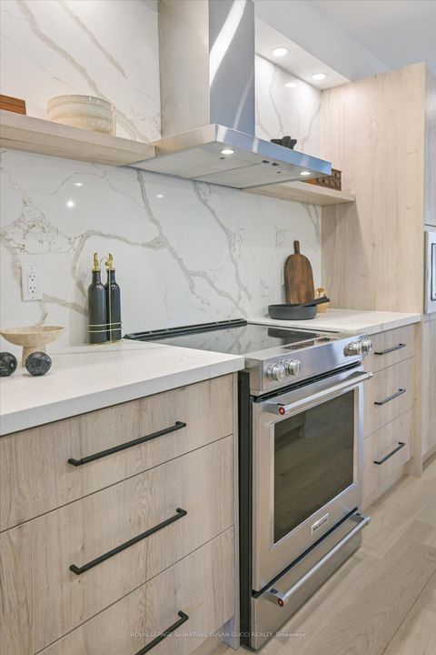 Photo 13 at 238 Coleridge Avenue, Lumsden, Toronto