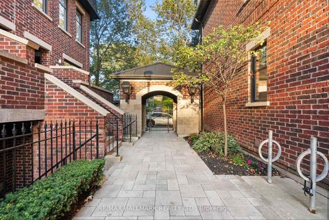 Photo 1 at 61 - 140 Broadview Avenue, South Riverdale, Toronto