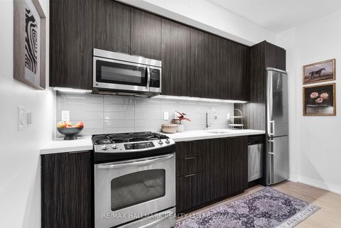 Photo 5 at 61 - 140 Broadview Avenue, South Riverdale, Toronto