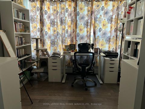 Photo 5 at 709 - 60 Pavane Linkway, Flemingdon Park, Toronto