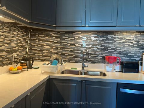Photo 11 at 709 - 60 Pavane Linkway, Flemingdon Park, Toronto