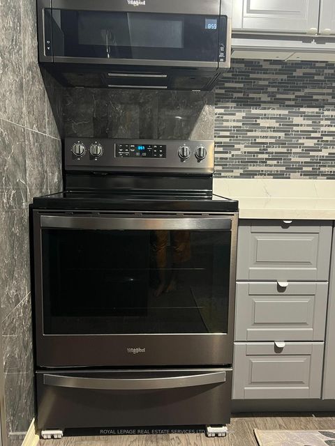 Photo 14 at 709 - 60 Pavane Linkway, Flemingdon Park, Toronto