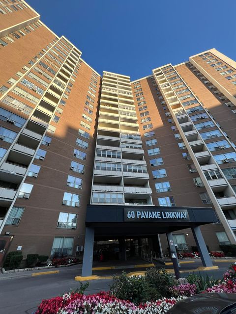 Photo 33 at 709 - 60 Pavane Linkway, Flemingdon Park, Toronto