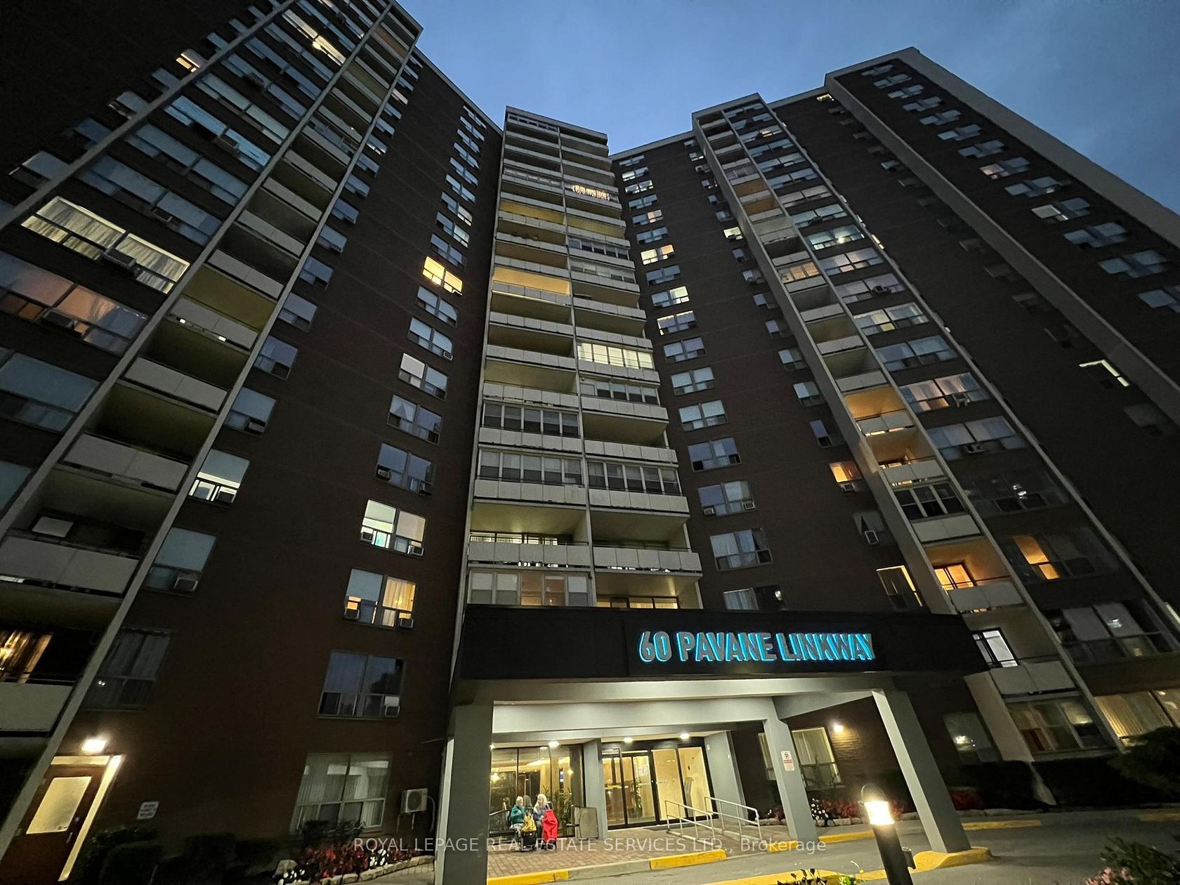Photo 34 at 709 - 60 Pavane Linkway, Flemingdon Park, Toronto Photo 34 at 709 - 60 Pavane Linkway, Flemingdon Park, Toronto