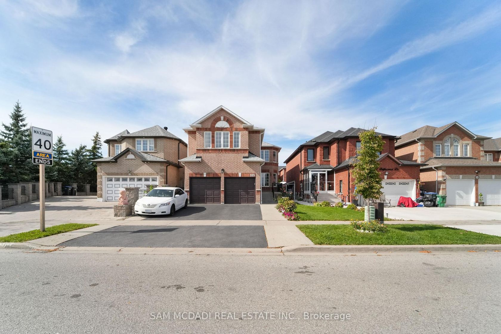 525 Driftcurrent Drive, Hurontario, Mississauga 