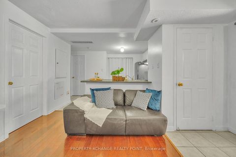 Photo 6 at 38 - 42 Pinery Trail, Malvern, Toronto