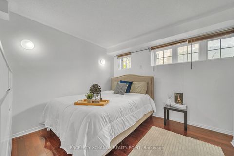 Photo 19 at 38 - 42 Pinery Trail, Malvern, Toronto