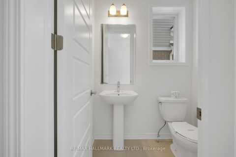 Photo 6 at 634 Newlove Street, Rural Innisfil, Innisfil Photo 6 at 634 Newlove Street, Rural Innisfil, Innisfil