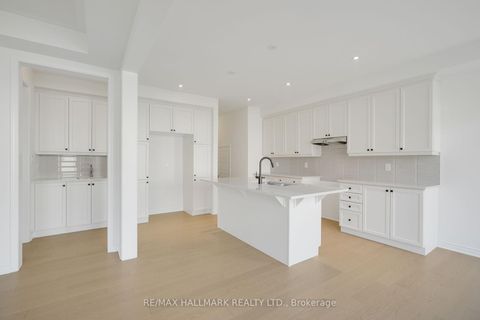 Photo 16 at 634 Newlove Street, Rural Innisfil, Innisfil