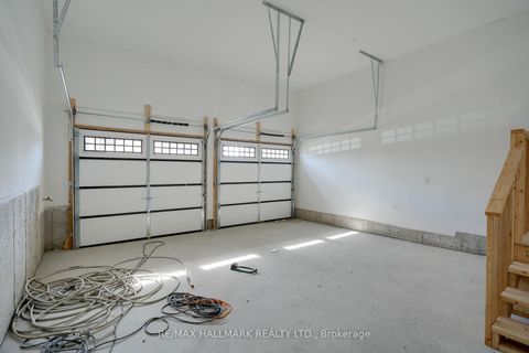 Photo 25 at 634 Newlove Street, Rural Innisfil, Innisfil