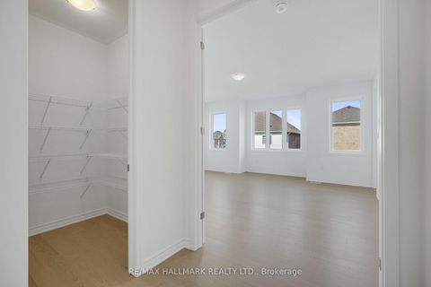 Photo 36 at 634 Newlove Street, Rural Innisfil, Innisfil Photo 36 at 634 Newlove Street, Rural Innisfil, Innisfil