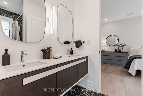 Photo 24 at 8 Manor Haven Road, Lawrence, Toronto