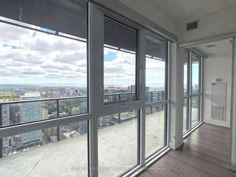 Photo 8 at 5610 - 7 Grenville Street, Bay Street Corridor, Toronto Photo 8 at 5610 - 7 Grenville Street, Bay Street Corridor, Toronto