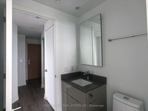 Photo 9 at 5610 - 7 Grenville Street, Bay Street Corridor, Toronto