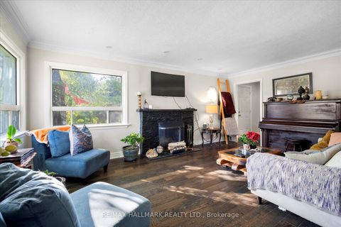 Photo 6 at 42 Anson Avenue, Cliffcrest, Toronto