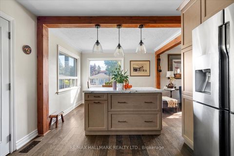 Photo 13 at 42 Anson Avenue, Cliffcrest, Toronto