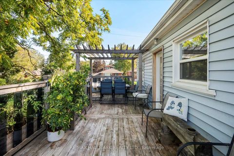 Photo 26 at 42 Anson Avenue, Cliffcrest, Toronto