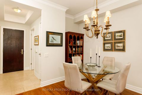 Photo 15 at 311 - 9 Burnhamthorpe Crescent, City Centre West, Toronto