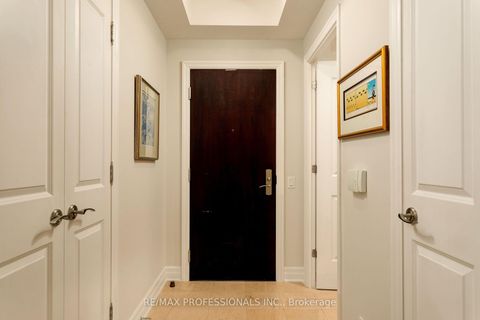 Photo 16 at 311 - 9 Burnhamthorpe Crescent, City Centre West, Toronto