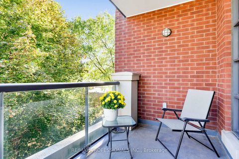 Photo 23 at 311 - 9 Burnhamthorpe Crescent, City Centre West, Toronto