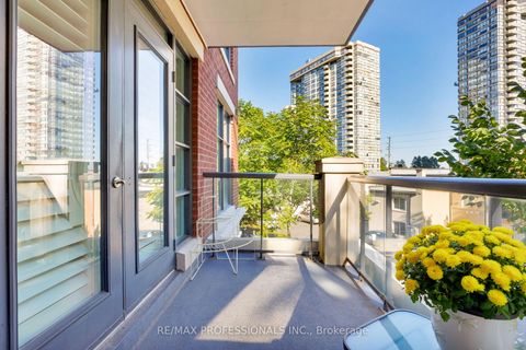 Photo 24 at 311 - 9 Burnhamthorpe Crescent, City Centre West, Toronto