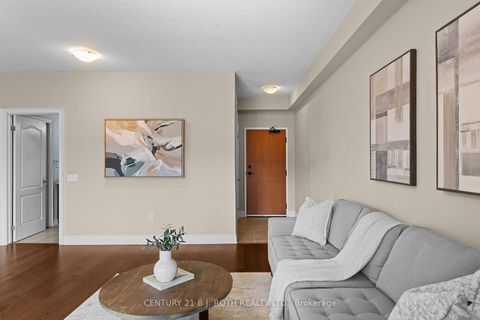 Photo 2 at 218 - 720 YONGE Street, Painswick South, Barrie Photo 2 at 218 - 720 YONGE Street, Painswick South, Barrie