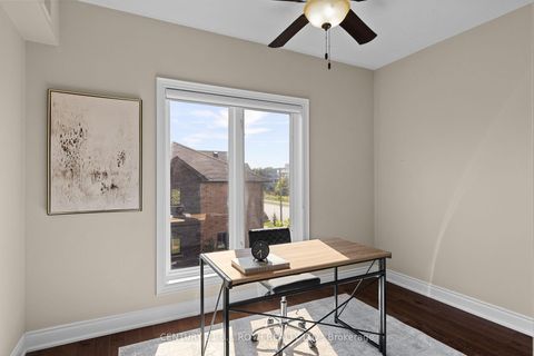 Photo 13 at 218 - 720 YONGE Street, Painswick South, Barrie Photo 13 at 218 - 720 YONGE Street, Painswick South, Barrie