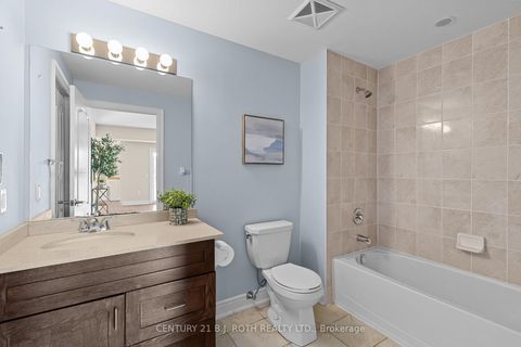 Photo 19 at 218 - 720 YONGE Street, Painswick South, Barrie Photo 19 at 218 - 720 YONGE Street, Painswick South, Barrie