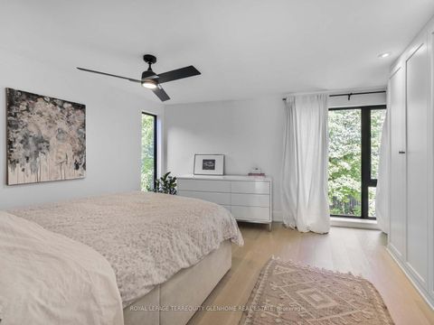 Photo 12 at 125 - 10 Walker Avenue, St. Clair, Toronto