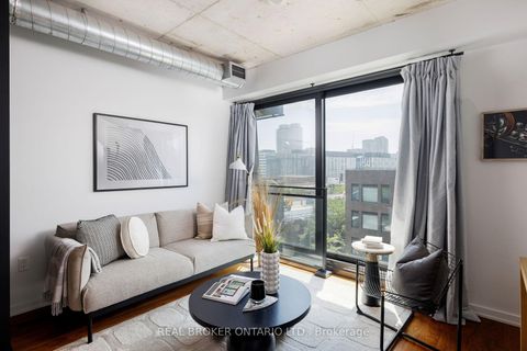 Photo 1 at 539 - 47 Lower River Street, Moss Park, Toronto