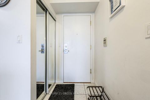 Photo 6 at 2623 - 68 Corporate Drive, Woburn, Toronto