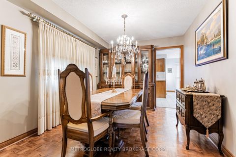 Photo 9 at 411 Forest Drive, West Woodbridge, Vaughan