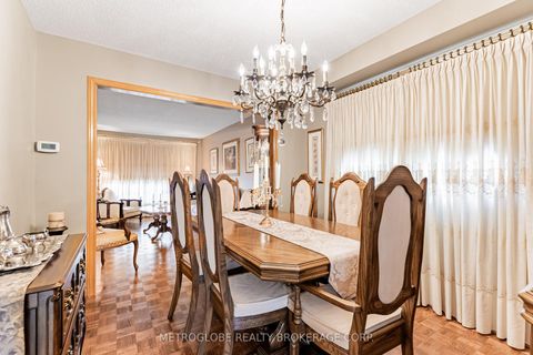 Photo 10 at 411 Forest Drive, West Woodbridge, Vaughan