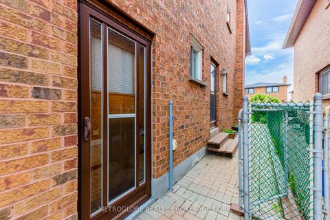 Photo 38 at 411 Forest Drive, West Woodbridge, Vaughan