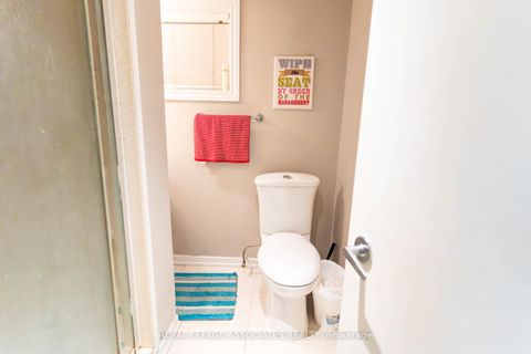 Photo 16 at 24 Hurley Crescent, Bendale, Toronto Photo 16 at 24 Hurley Crescent, Bendale, Toronto