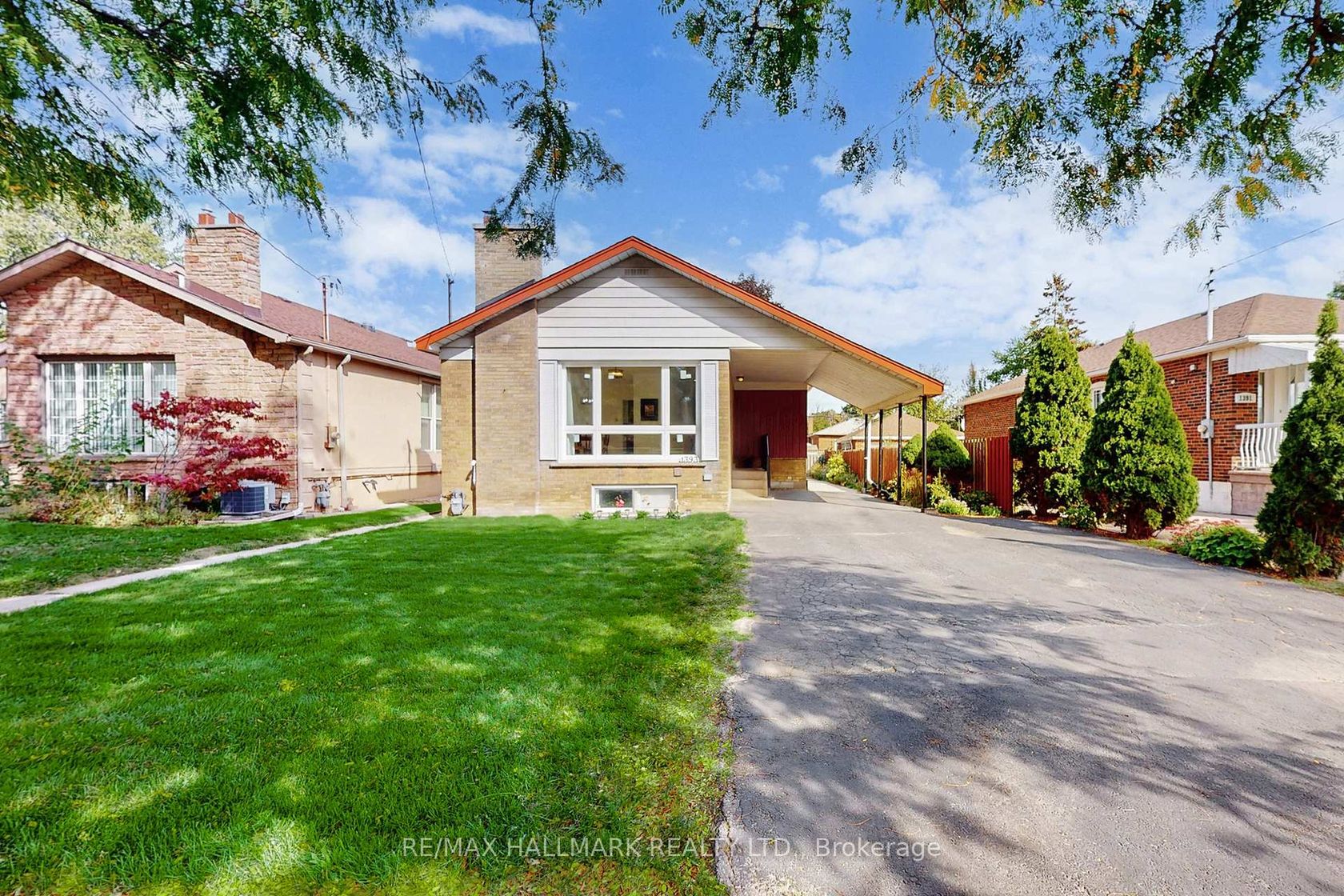 1393 Birchmount Road, Dorset Park, Toronto 