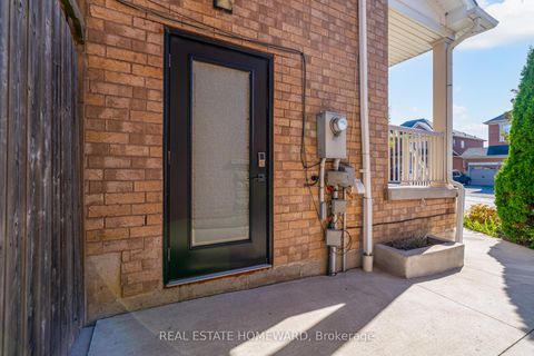 Photo 29 at 8 Ozner Crescent, Vellore Village, Vaughan