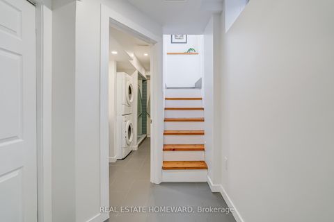 Photo 30 at 8 Ozner Crescent, Vellore Village, Vaughan