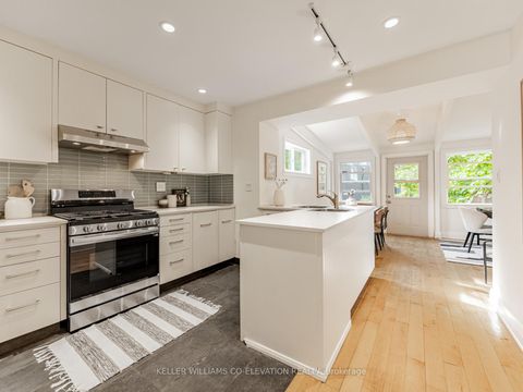Photo 12 at 54 Pasadena Gardens, Lambton Baby Point, Toronto