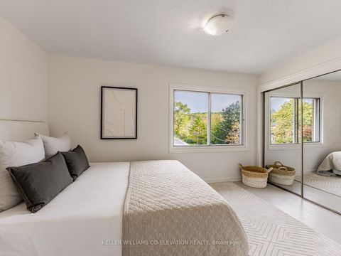 Photo 16 at 54 Pasadena Gardens, Lambton Baby Point, Toronto