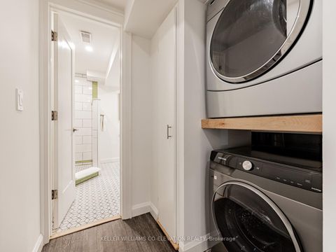 Photo 28 at 54 Pasadena Gardens, Lambton Baby Point, Toronto