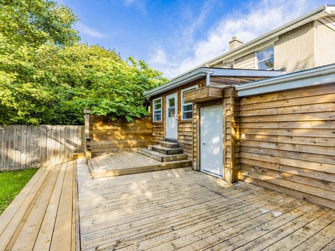 Photo 30 at 54 Pasadena Gardens, Lambton Baby Point, Toronto